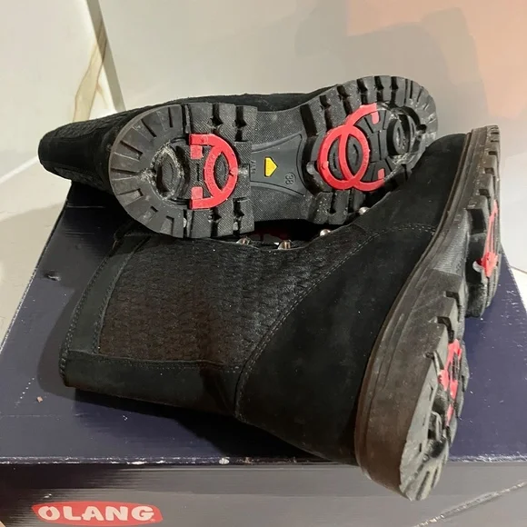 Bottes d'hiver OLANG avec crampons - Noires & Rouges - Taille 8 US - Picture 5 of 6